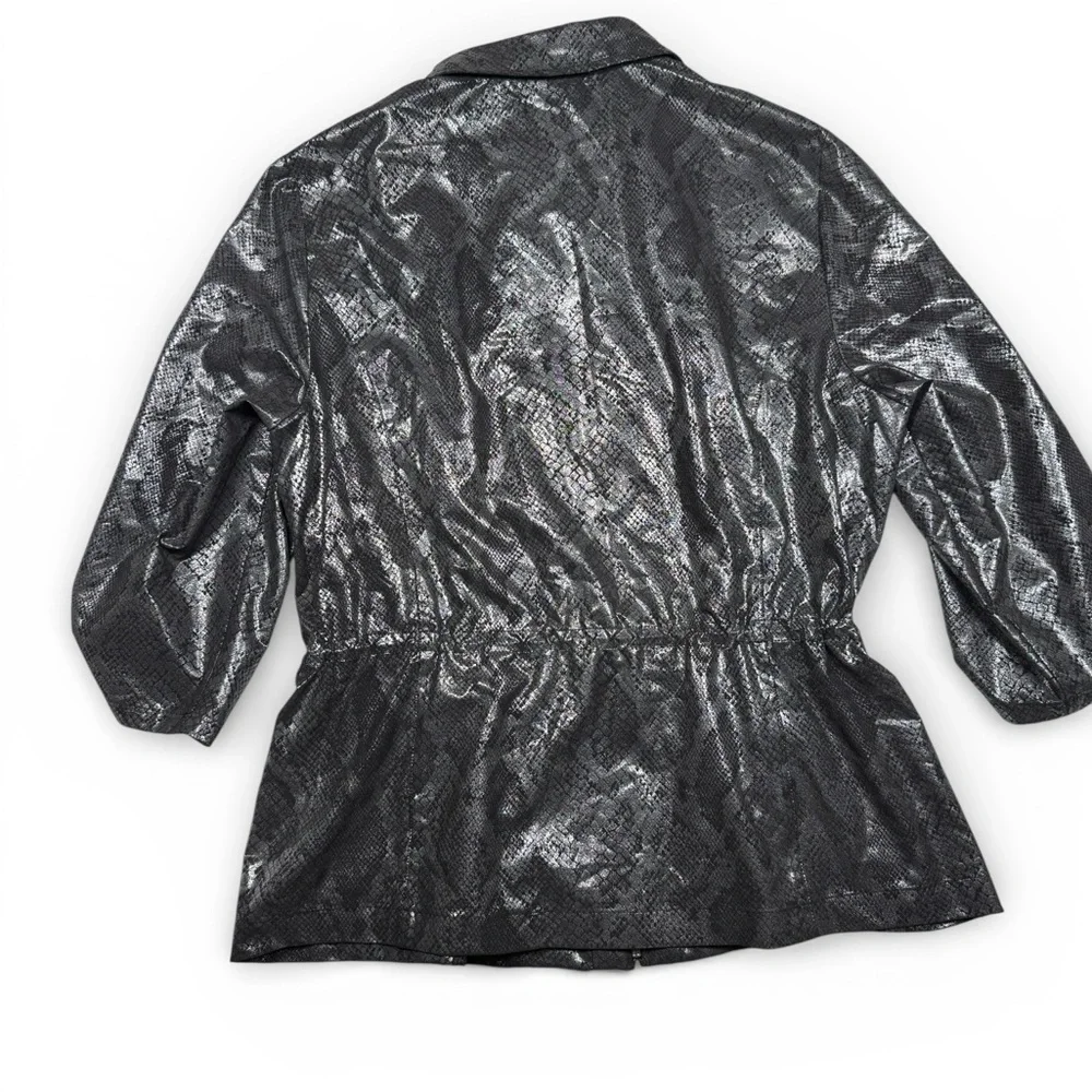 Zenergy by Chico’s metallic snake print jacket. - Picture 5 of 9